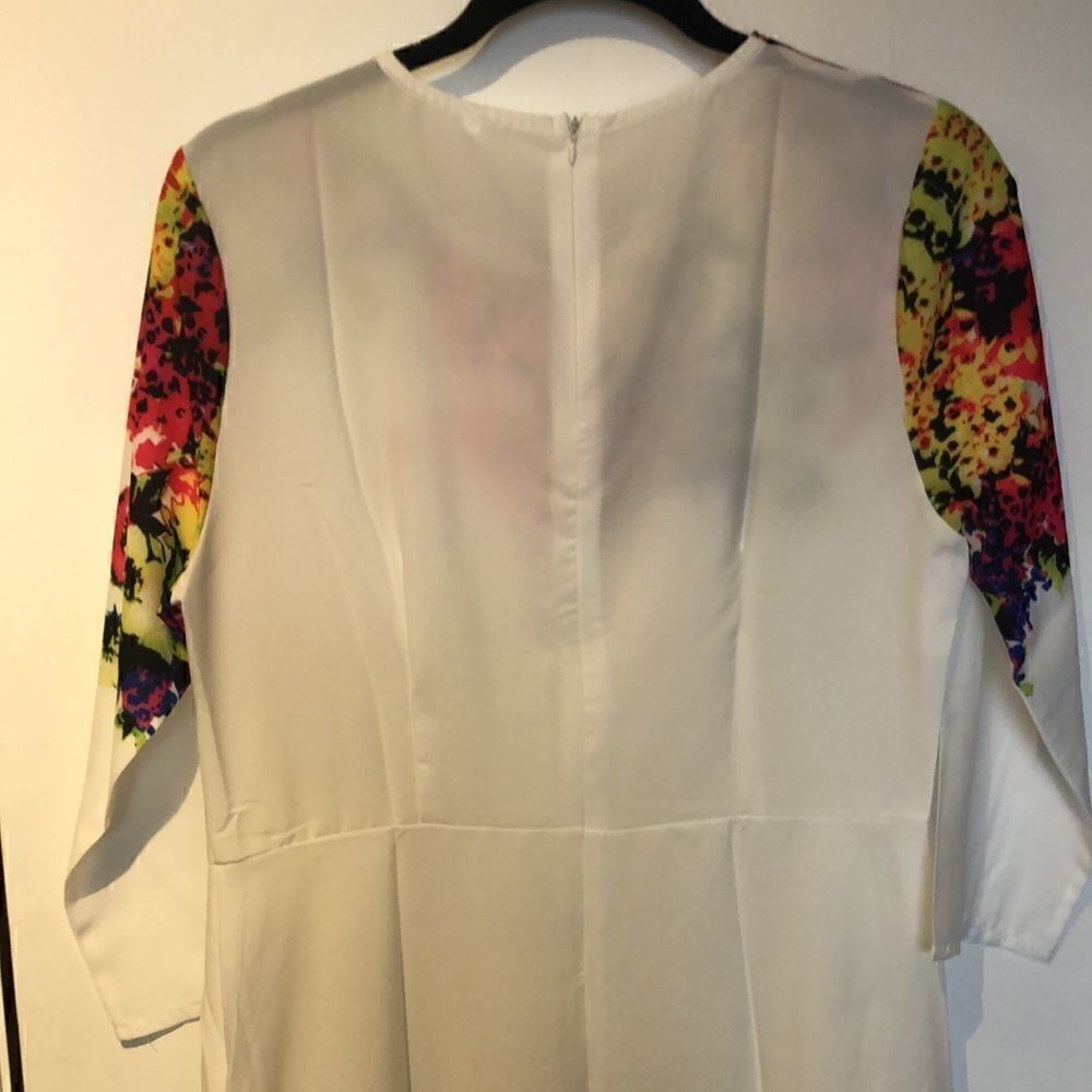 COPY - Floral Maxi dress - Picture 4 of 7